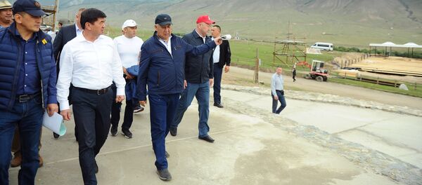 Рабочая поездка премьер-министра Мухаммедкалыя Абылгазиева в Иссык-Кульскую область / - Sputnik Кыргызстан