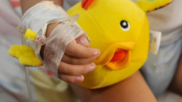 Ребенок в больнице. Иллюстративное фото - Sputnik Кыргызстан
