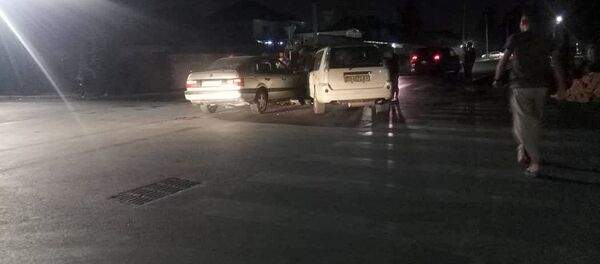 ДТП на пересечении улиц Орозбекова в Бишкеке ДТП на пересечении улиц Орозбекова в Бишкеке - Sputnik Кыргызстан