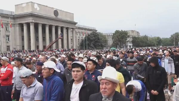 Айт-намаз в Бишкеке — прямая трансляция - Sputnik Кыргызстан