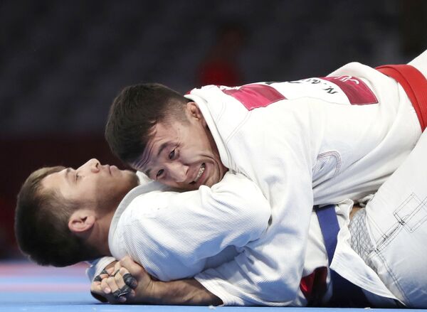 Азиатские игры 2018. Джиу-джитсу 77 кг. Финал Азиатские игры 2018. Джиу-джитсу 77 кг. Финал - Sputnik Кыргызстан