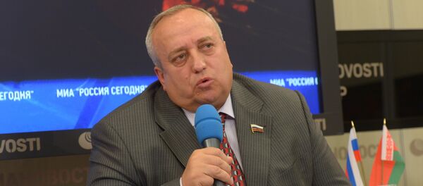 Член Комитета по обороне и безопасности Совета Федерации РФ Франц Клинцевич. Архивное фото - Sputnik Кыргызстан