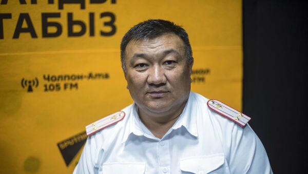 Заместитель начальника Главного управления по обеспечению безопасности дорожного движения Нур Сатыбалдиев - Sputnik Кыргызстан