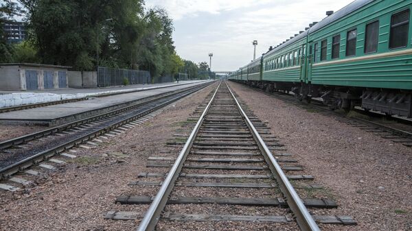 Работа железнодорожного вокзала в Бишкеке - Sputnik Кыргызстан