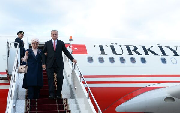Официальный визит президента Турции Реджеп Тайип Эрдогана в Кыргызстан - Sputnik Кыргызстан