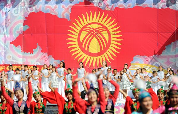 Празднование 27-летия независимости Кыргызстана в Бишкеке - Sputnik Кыргызстан