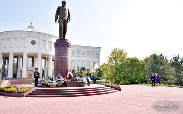 Каримов бессменно возглавлял республику свыше 25 лет - Sputnik Кыргызстан