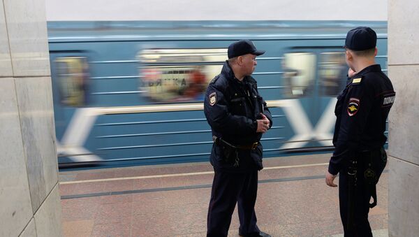 Меры безопасности в московском метро - Sputnik Кыргызстан