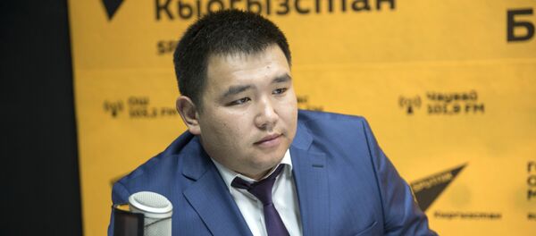 Ведущий специалист Антимонопольного ведомства Аскат Азарбеков - Sputnik Кыргызстан