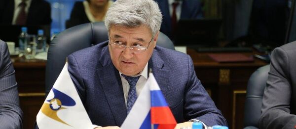 Кыргызстандын Бажы кызматынын мурдагы жетекчиси Адамкул Жунусов. Архив - Sputnik Кыргызстан