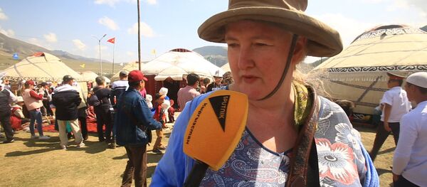 Иностранцы рассказали, что думают о Кыргызстане и ВИК. Видео - Sputnik Кыргызстан