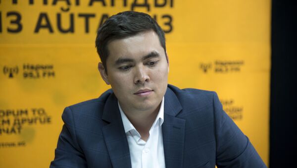 Ведущий специалист государственного агентства антимонопольного регулирования Улан Ташматов - Sputnik Кыргызстан