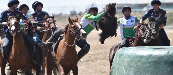 III Всемирные игры кочевников. 4 день. Кок-бору. Франция Узбекистан - Sputnik Кыргызстан