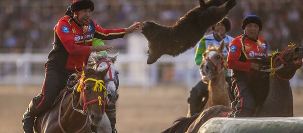 Көк бөрү оюну. Архив Көк бөрү оюну. Архив - Sputnik Кыргызстан