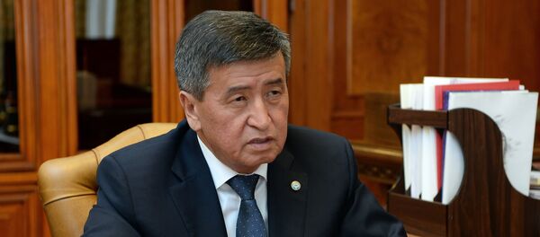 Президент КР Сооронбай Жээнбеков встретился с торага ЖК Дастанбеком Джумабековым Президент КР Сооронбай Жээнбеков встретился с торага ЖК Дастанбеком Джумабековым - Sputnik Кыргызстан