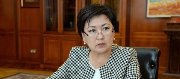 Министр образования и науки Кыргызстана Гульмира Кудайбердиева - Sputnik Кыргызстан