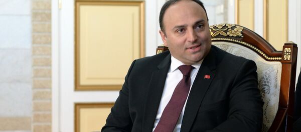 Посол Турции в Кыргызстане Женгиз Камиль Фырат. Архивное фото - Sputnik Кыргызстан