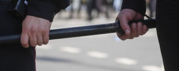 Полиция на Пушкинской площади в Москве Полиция на Пушкинской площади в Москве - Sputnik Кыргызстан