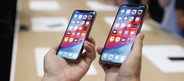 iPhone XS жана XS Max смартфондору. Архив - Sputnik Кыргызстан