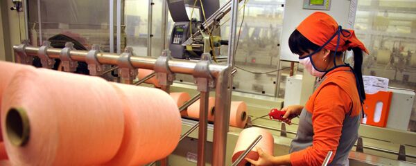 Текстильные фабрики Uztex Chirchik и Eurotex Global в Узбекистане - Sputnik Кыргызстан