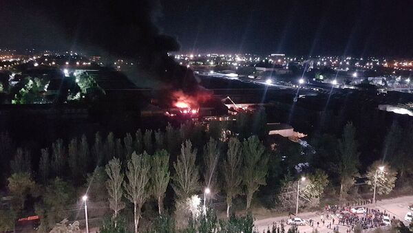 Пожар на рынке Мадина в Бишкеке - Sputnik Кыргызстан