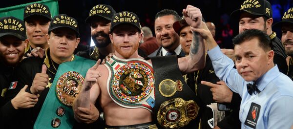 Боксерский поединок Геннадия Головкина и Сауля Альвареса - Sputnik Кыргызстан