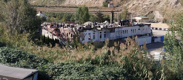 Пожар в этнокомплекса Супара Пожар в этнокомплекса Супара - Sputnik Кыргызстан