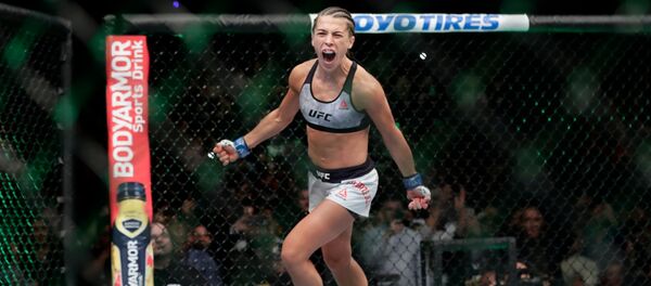 Экс-чемпионка UFC в наилегчайшем весе Йоанне Еджейчик - Sputnik Кыргызстан