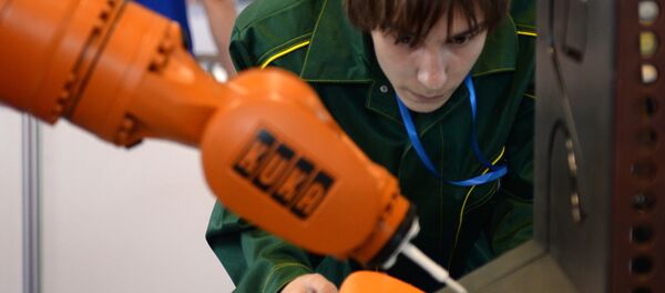 II национальный чемпионат рабочих профессий WorldSkills Hi-Tech 2015 II национальный чемпионат рабочих профессий WorldSkills Hi-Tech 2015 - Sputnik Кыргызстан