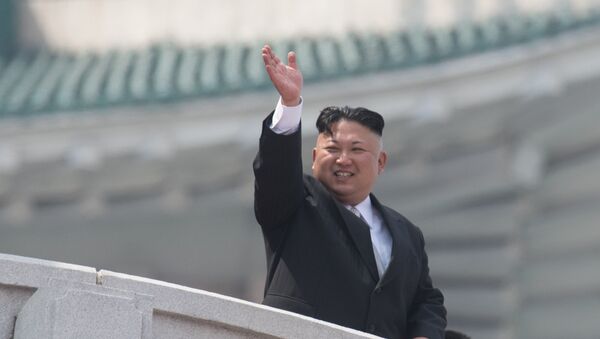 105-я годовщина со дня рождения основателя северокорейского государства Ким Ир Сена, в Пхеньяне - Sputnik Кыргызстан