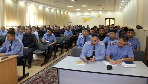 Сдача зачета руководителями главного и районных управлений внутренних дел Бишкека - Sputnik Кыргызстан