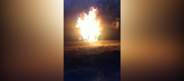 Мужчина сгорел в авто — ДТП в Оше сняли на видео - Sputnik Кыргызстан