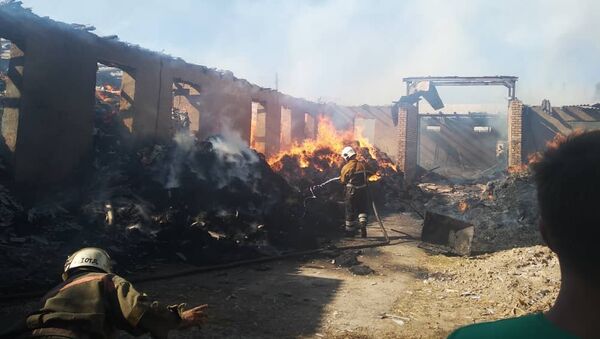 Пожар в жилом доме в Сузакском районе - Sputnik Кыргызстан