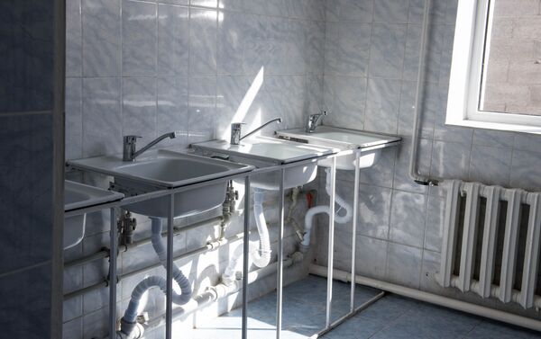 Чистая зона рассчитана на 32 пациентки. Они будут проходить лечение на добровольной основе. - Sputnik Кыргызстан
