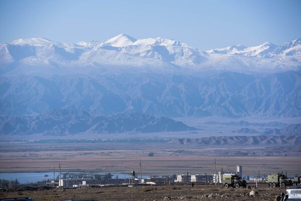 Машыгуунун акыркы бөлүгү Балыкчы шаарына жакын жайгашкан Эдельвейс полигонунда өттү - Sputnik Кыргызстан