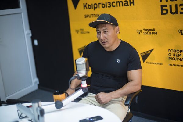 Рефери международного уровня смешанных единоборств Мирбек Буларкиев - Sputnik Кыргызстан