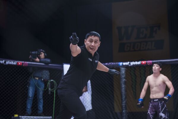 Рефери международного уровня смешанных единоборств Мирбек Буларкиев - Sputnik Кыргызстан