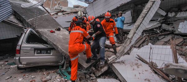 Землетрясение в городе Палу в Индонезии - Sputnik Кыргызстан