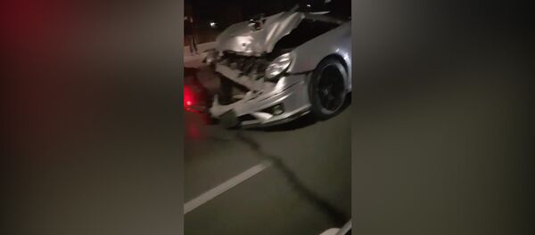 Бишкектеги жол кырсыктан 10 жашар кыз жана эки чоң киши жабыркады. Окуянын видеосу Бишкектеги жол кырсыктан 10 жашар кыз жана эки чоң киши жабыркады. Окуянын видеосу - Sputnik Кыргызстан