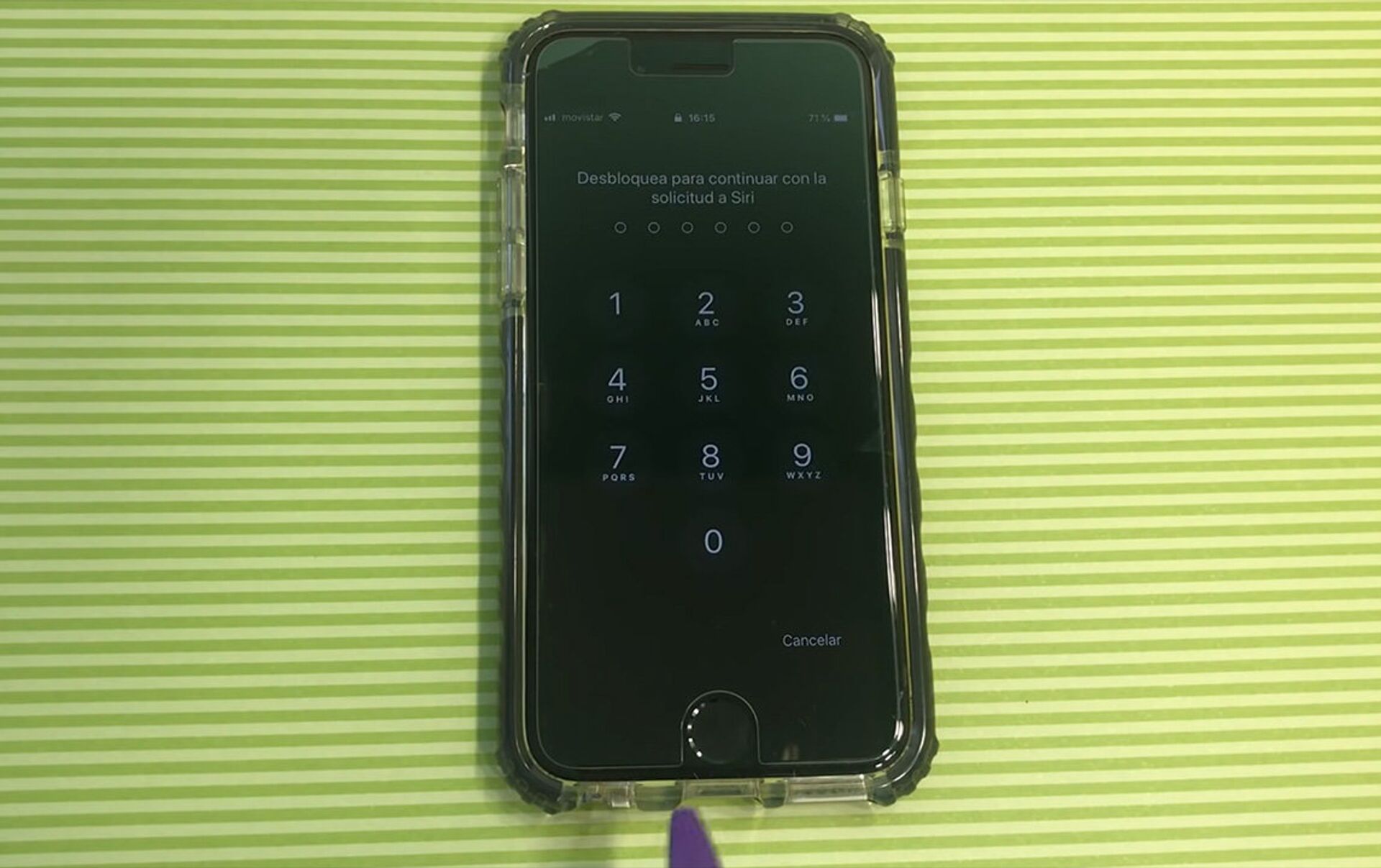 Как взломать iPhone с помощью голосового помощника Siri — видео