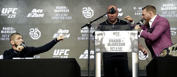 Пресс-конференция Хабиба Нурмагомедова и Конора Макгрегора - Sputnik Кыргызстан