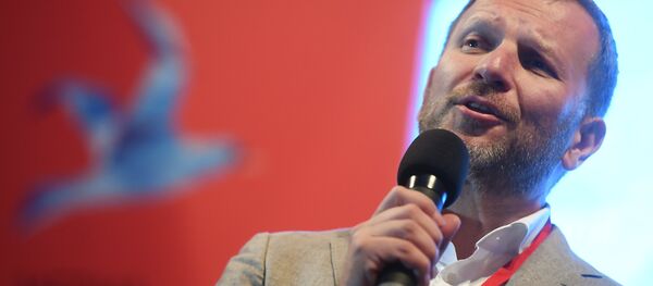 Sputnik агенттигинин коммуникация жана коом менен байланыш директору Петр Лидов-Петровский. Архив Sputnik агенттигинин коммуникация жана коом менен байланыш директору Петр Лидов-Петровский. Архив - Sputnik Кыргызстан