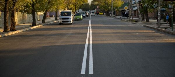 Учурда Бишкектин бир катар көчөлөрүндө ремонт иштери аягына чыгып, ачылуу алдында турат Учурда Бишкектин бир катар көчөлөрүндө ремонт иштери аягына чыгып, ачылуу алдында турат - Sputnik Кыргызстан