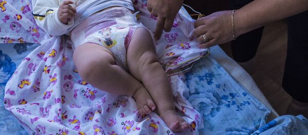 Эне жана баланы коргоо борборунундагы ымыркай Эне жана баланы коргоо борборунундагы ымыркай - Sputnik Кыргызстан