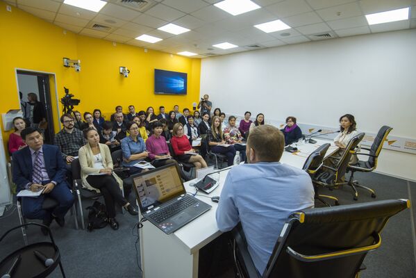 Мастер-класс по медиаменеджменту в рамках образовательного проекта SputnikPro - Sputnik Кыргызстан