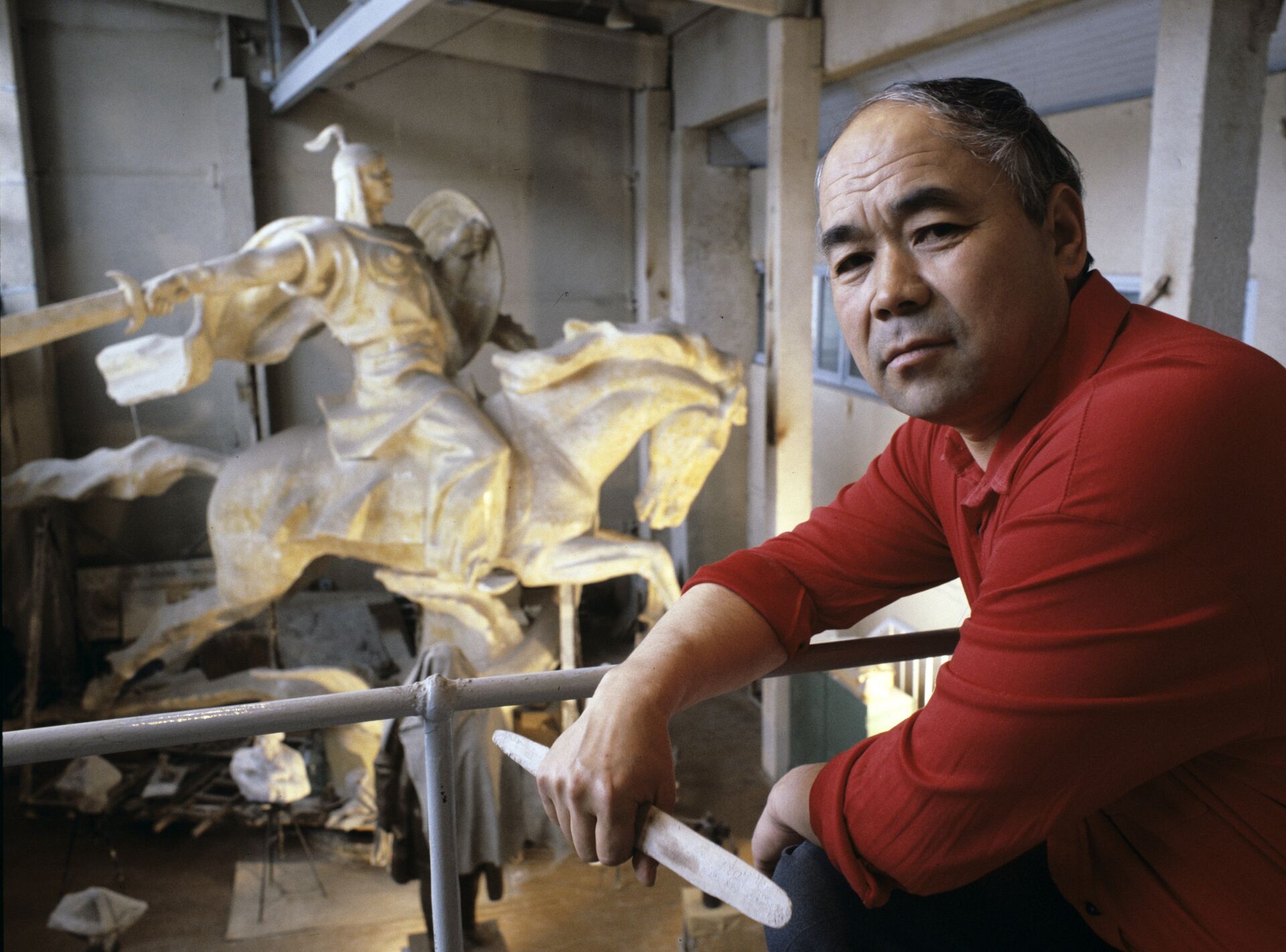 Скульптор-монументалист Тургунбай Садыков - Sputnik Кыргызстан, 1920, 13.11.2025