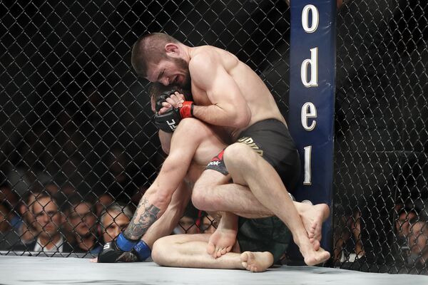 Турнир UFC 229 в Лас-Вегасе. Хабиб Нурмагомедов — Конор Макгрегор - Sputnik Кыргызстан
