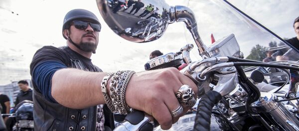 Закрытие мотосезона-2018 в Бишкеке - Sputnik Кыргызстан