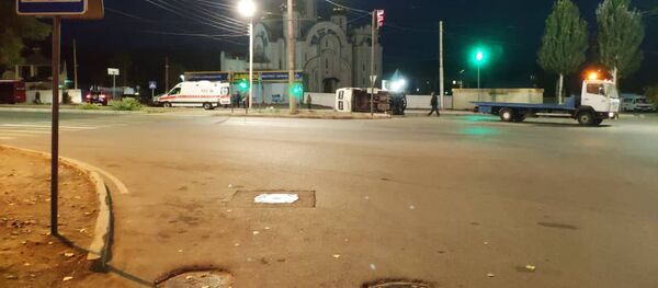 ДТП на пересечении Южной магистрали и улицы Нуркамала Жетикашкаева - Sputnik Кыргызстан