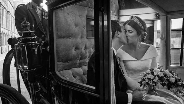 Свадьба принцессы Евгении Йоркской и Джека Бруксбэнка в Британии - Sputnik Кыргызстан